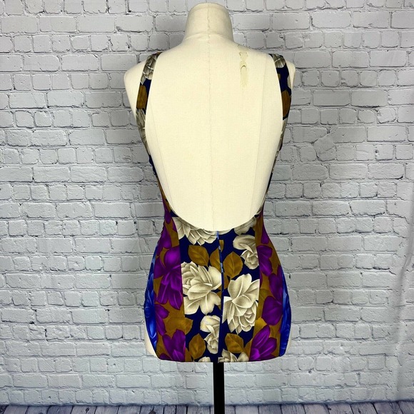Elizabeth Stuart One-Piece Floral Hawaiian Strap Bathing Suit | Made in USA | 8 - Picture 3 of 4